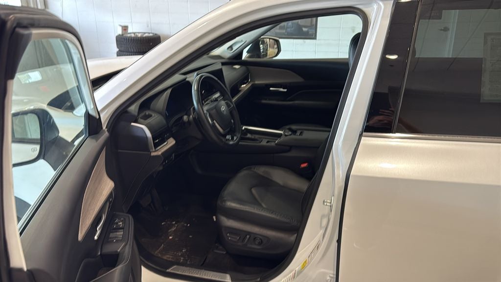 2024 Toyota Grand Highlander Platinum