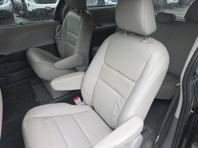 2020 Toyota Sienna XLE 7 Passenger