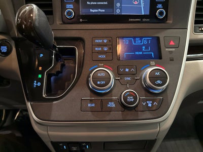 2020 Toyota Sienna XLE 7 Passenger