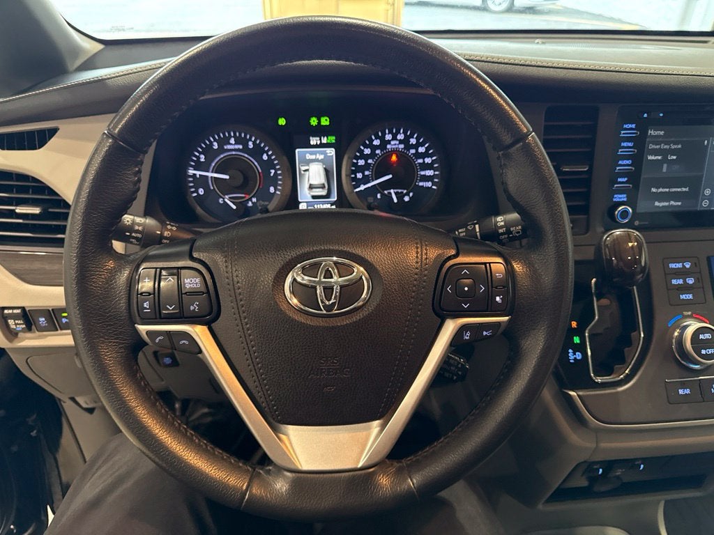 2020 Toyota Sienna XLE 7 Passenger