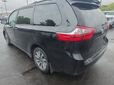 2020 Toyota Sienna XLE 7 Passenger