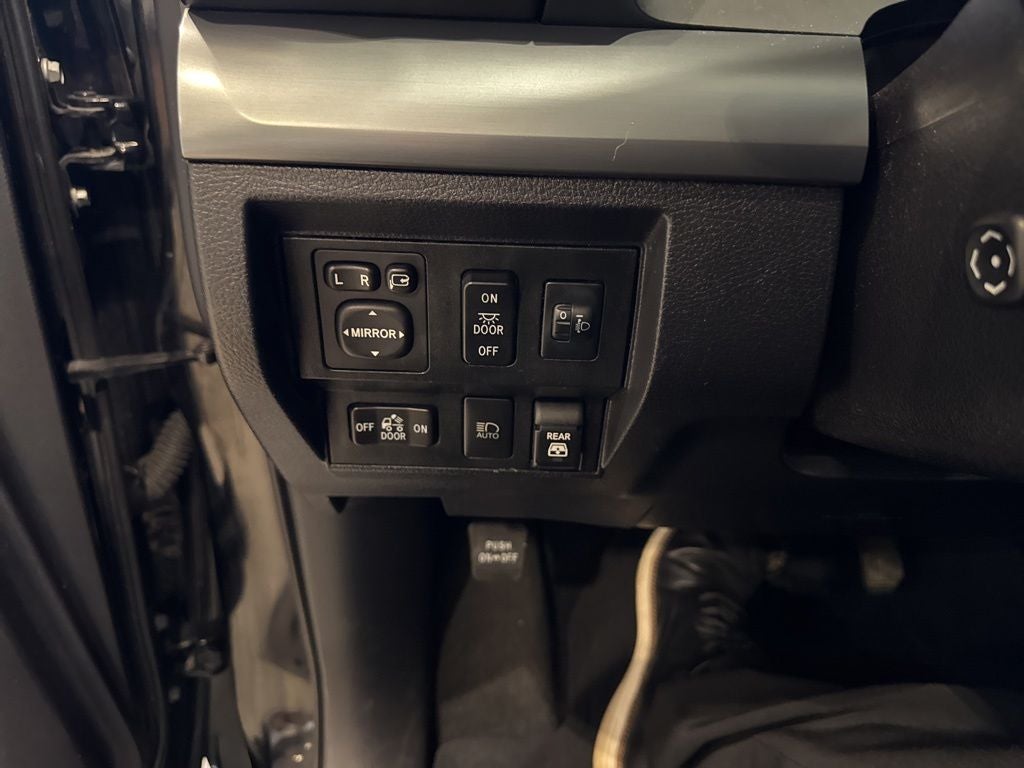 2020 Toyota Tundra Platinum 5.7L V8