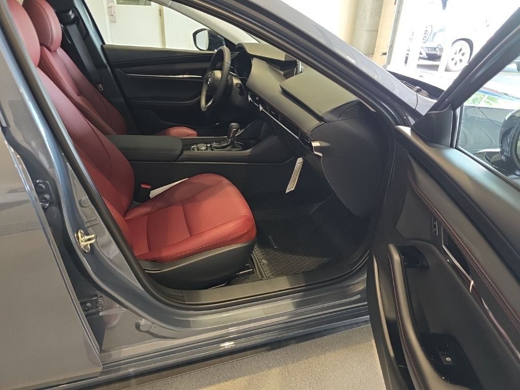 2026 Mazda Mazda3 Sedan 2.5 S Carbon Edition AWD