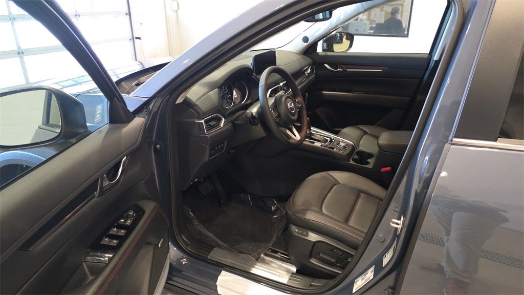 2025 Mazda Mazda CX-5 2.5 S Carbon Edition AWD