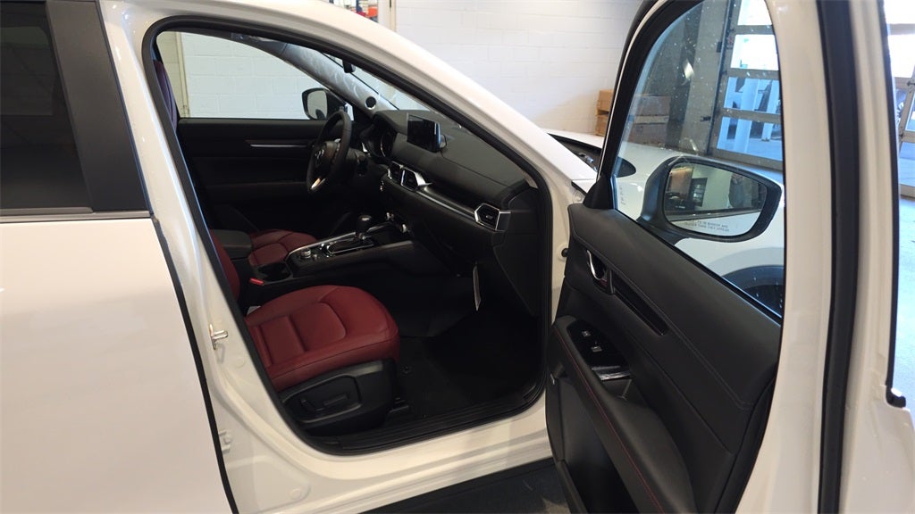 2025 Mazda Mazda CX-5 2.5 S Carbon Edition AWD