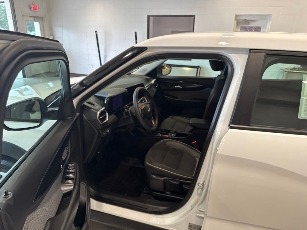 2024 Chevrolet TrailBlazer LS