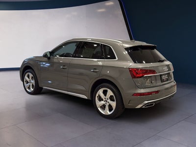 2023 Audi Q5 45 S line Premium quattro