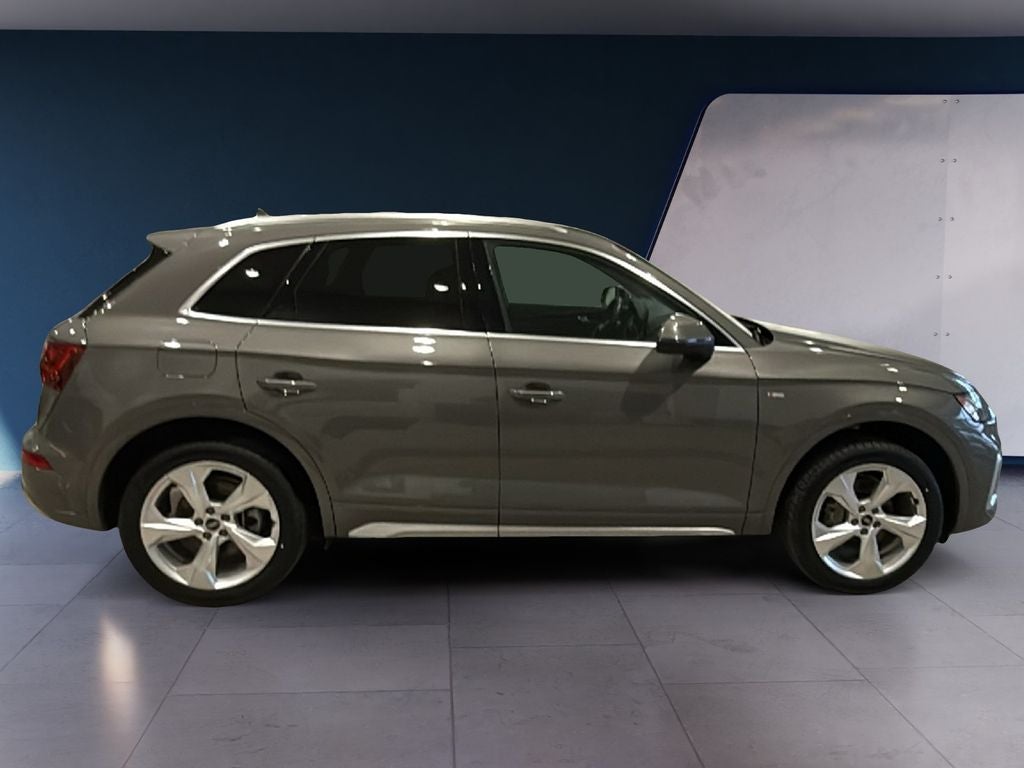 2023 Audi Q5 45 S line Premium quattro