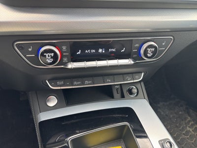 2024 Audi Q5 45 S line Premium quattro