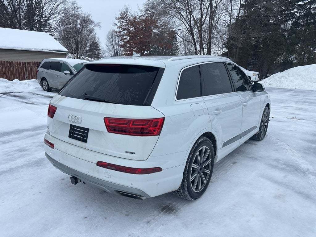 2019 Audi Q7 55 Premium Plus quattro