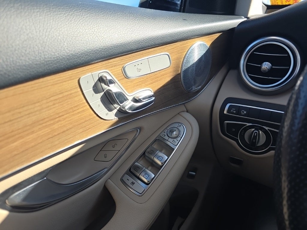 2019 Mercedes-Benz GLC GLC 300 4MATIC®