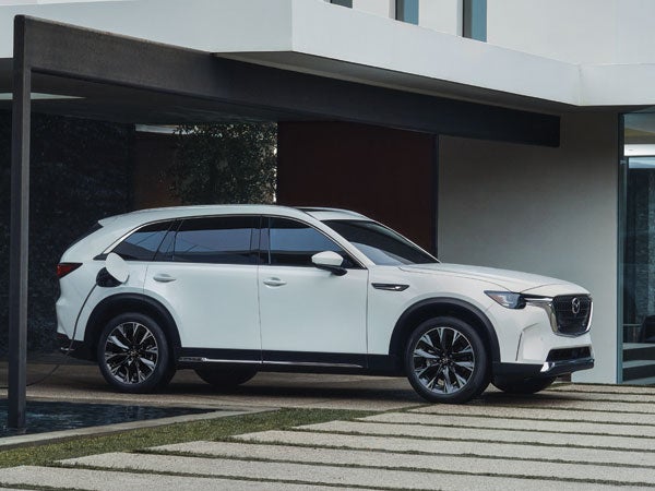 Menke Mazda in Schofield WI